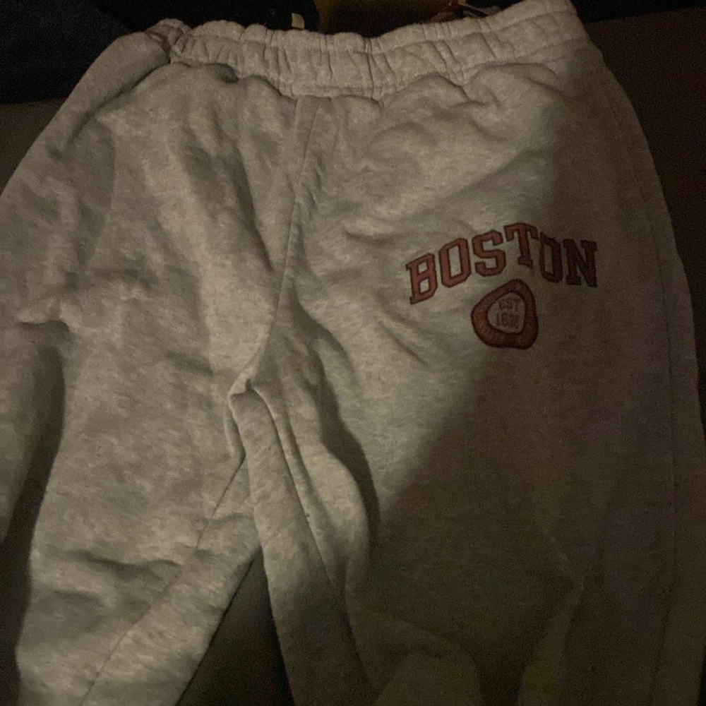 sweatpants